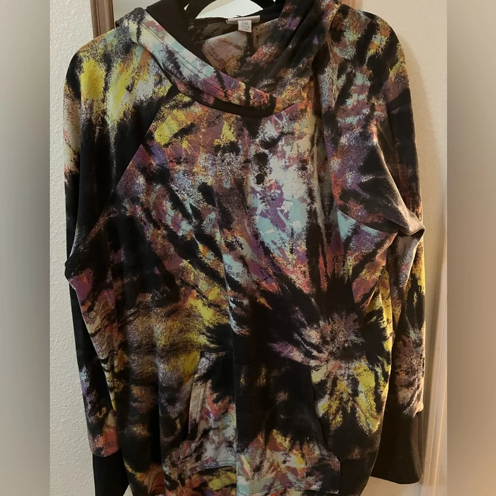 Lularoe 2x Amber HTF GUC - Picture 1 of 4